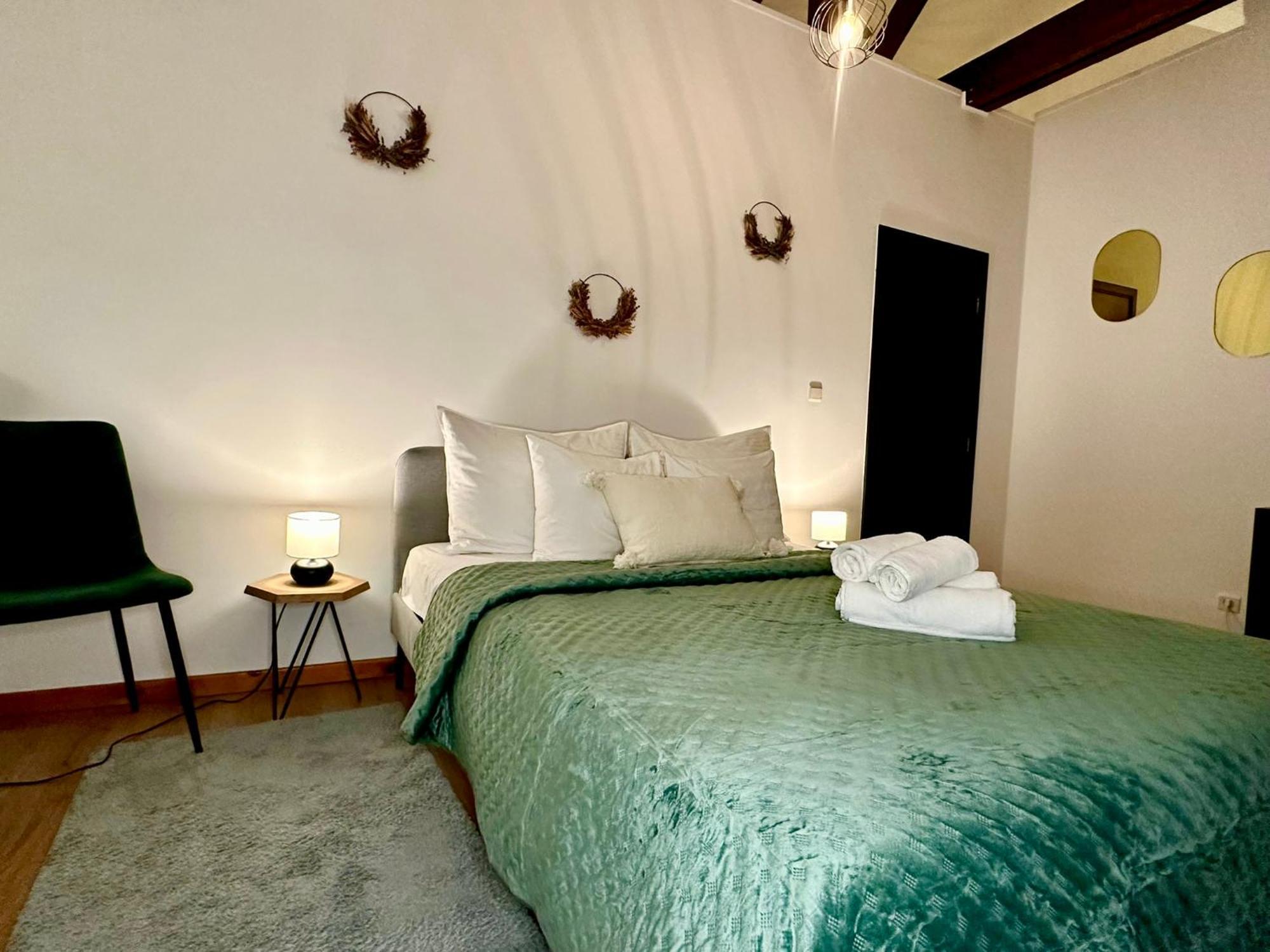 Luxury Suites Stay By Rikas Hotels Antuérpia Exterior foto