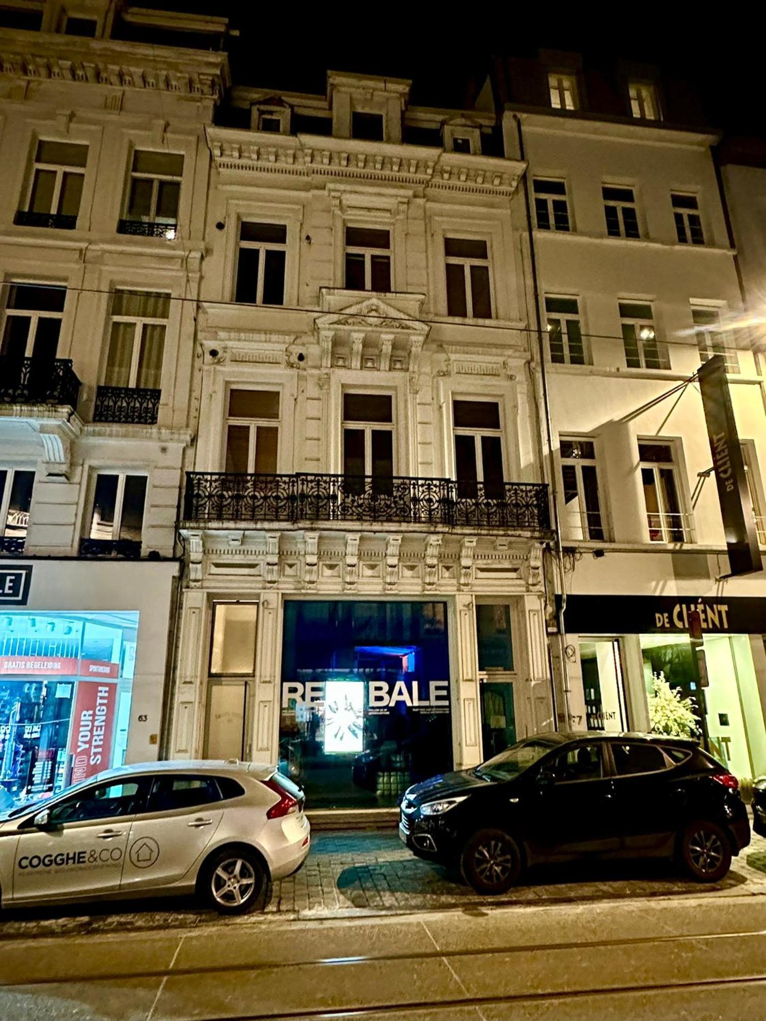 Luxury Suites Stay By Rikas Hotels Antuérpia Exterior foto